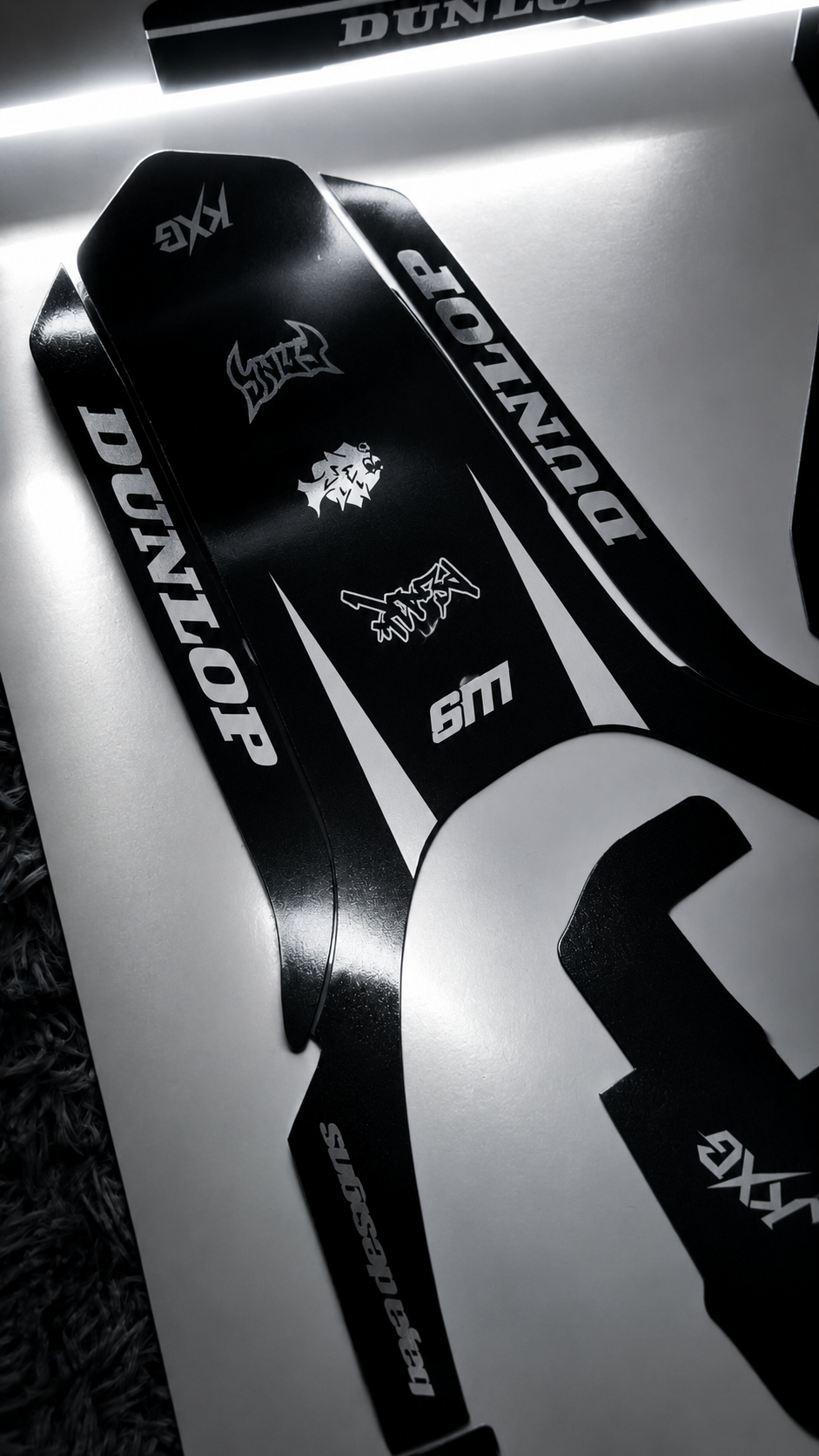 Rawr Mantis 72v Rear Fender Decal