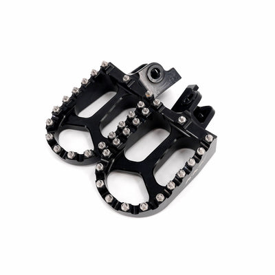 KKE Footpegs Billet Foot Rest For Rawrr Mantis, Mantis X, Red and Black (Collective)