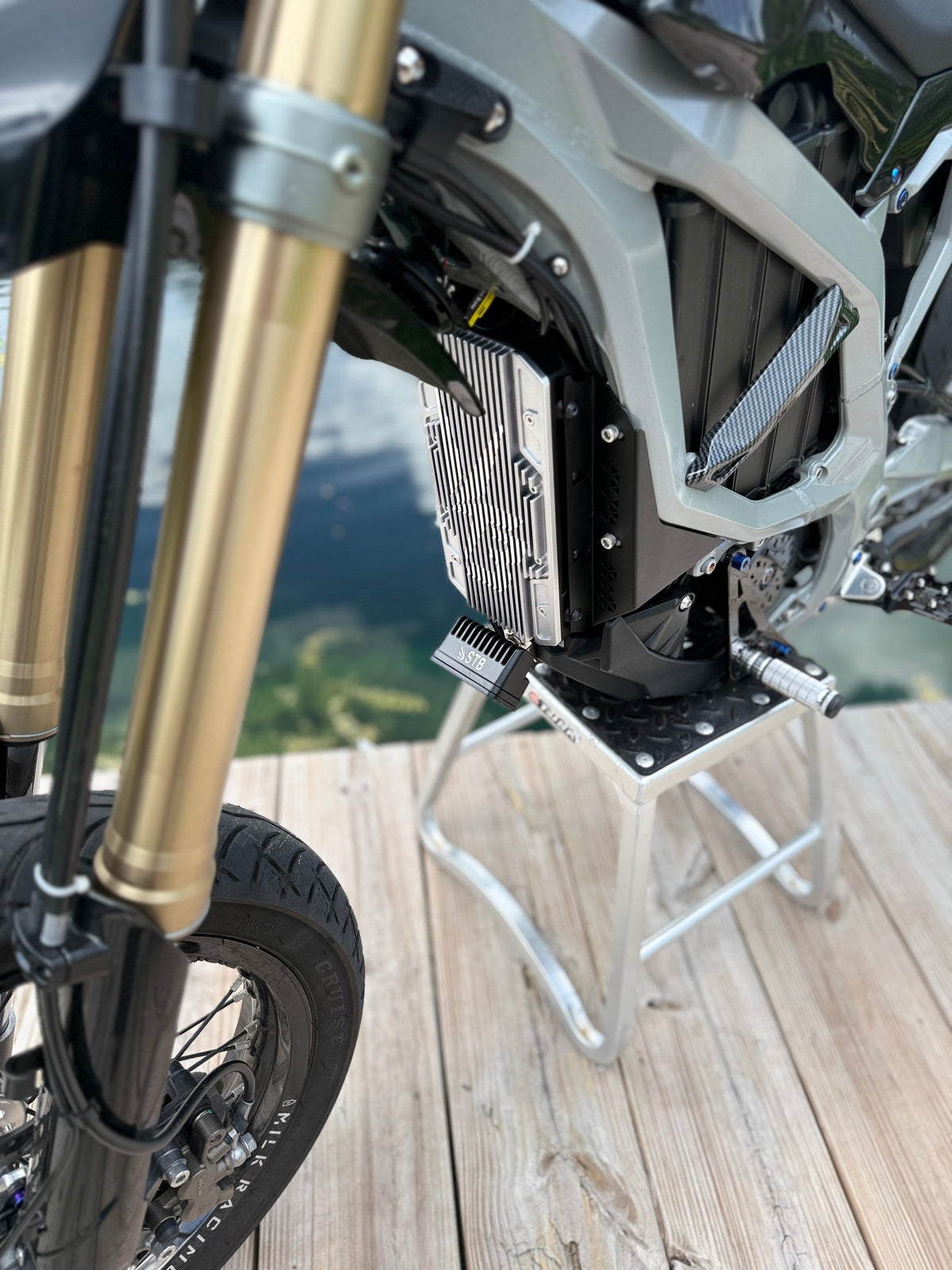 Wheelie Light