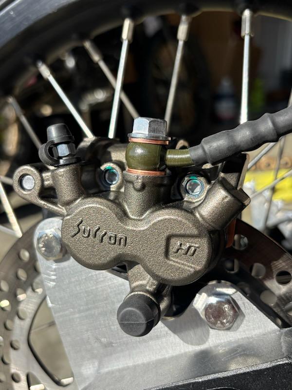 Talaria Komodo Rear Brake Upgrade w/ Surron Ultra Bee HT Caliper for 240mm rotor